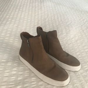 Lucky brand sneakers!